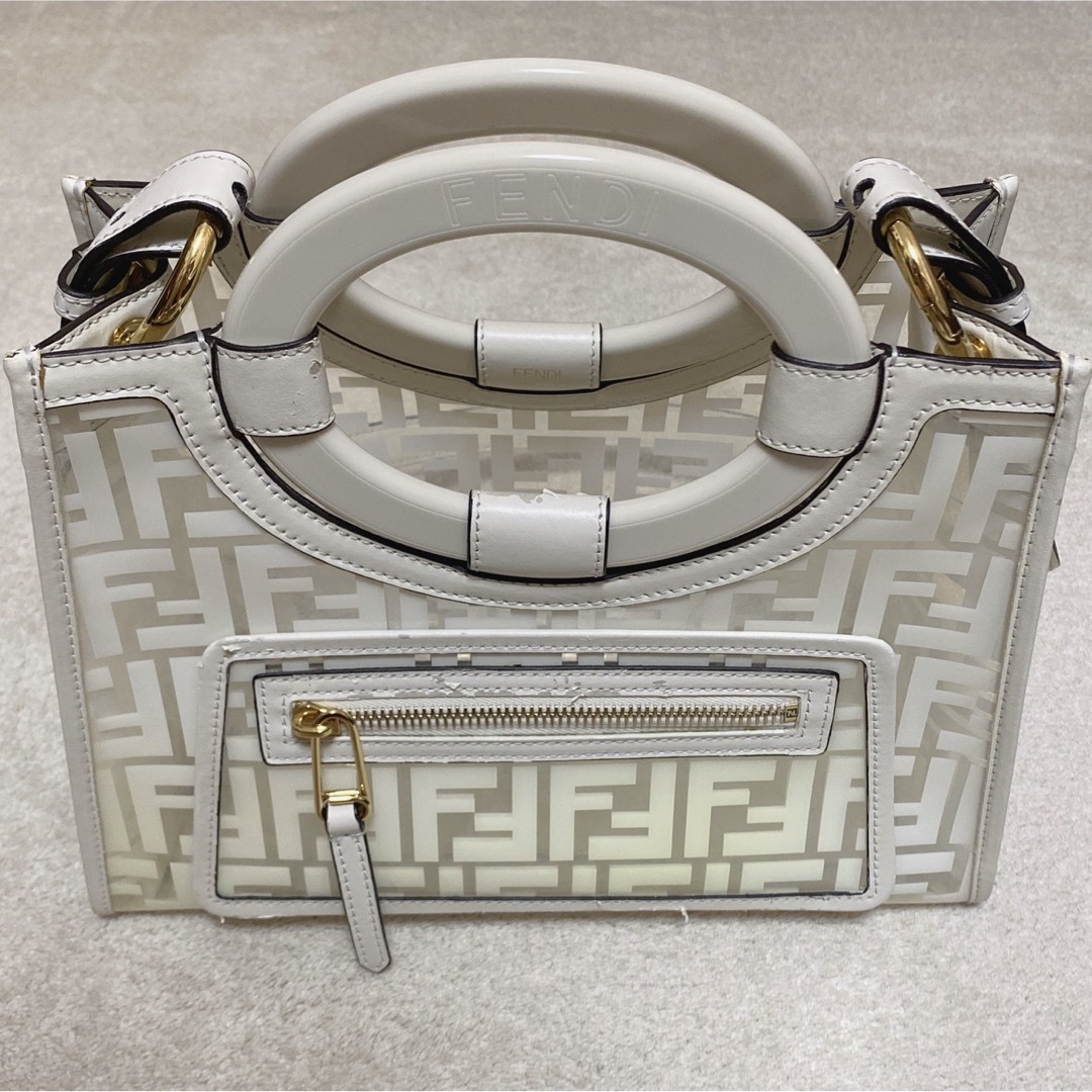 FENDI フェンディ　ラナウェイ　美品