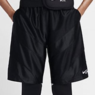 ナイキ(NIKE)の専用　新品NIKE ナイキ  × Riccardo Tisciリカルドティッシ(ショートパンツ)