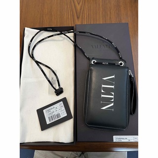 ヴァレンティノ(VALENTINO)のVLTN財布(折り財布)