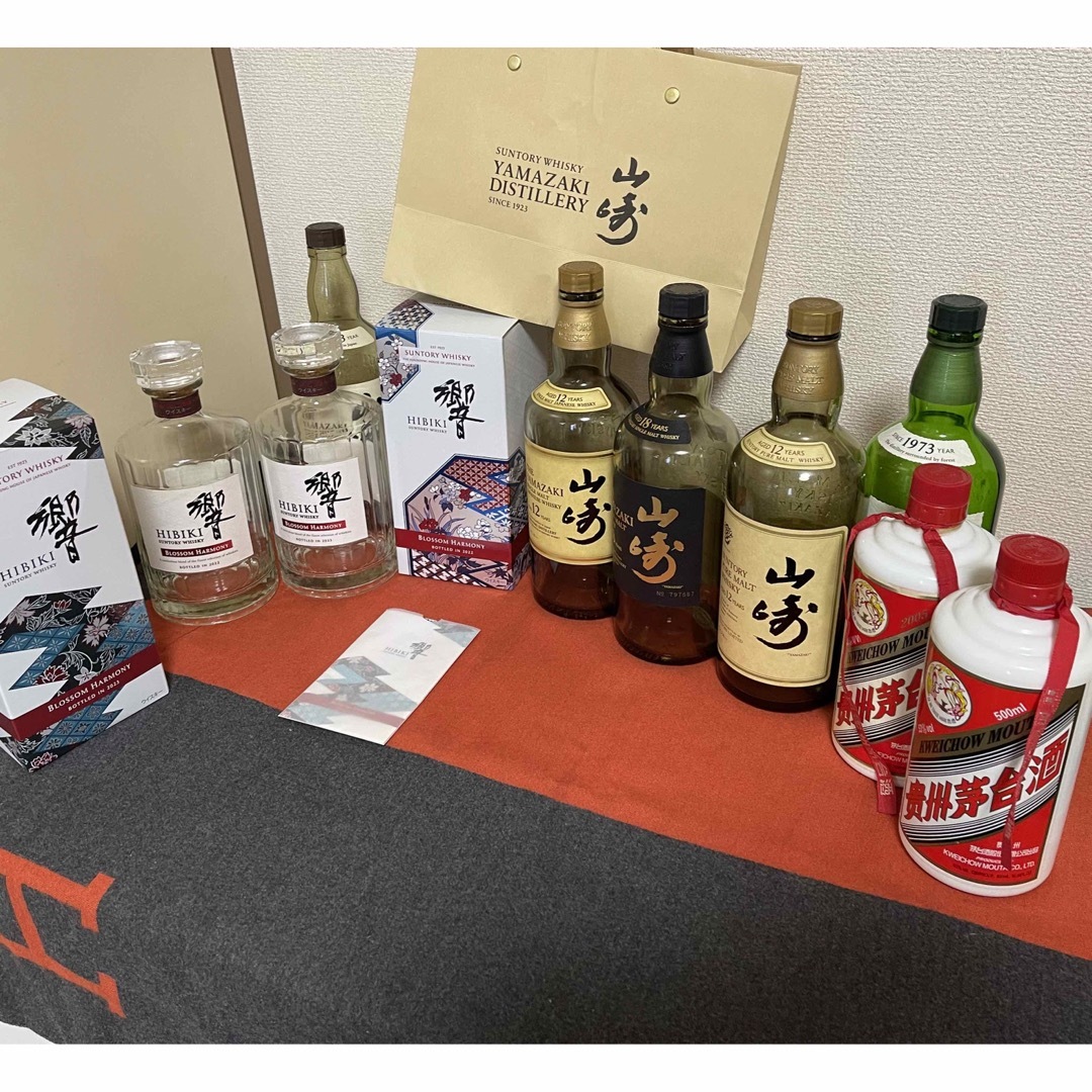 山崎空瓶一式（中身未洗淨) 食品/飲料/酒の酒(ウイスキー)の商品写真