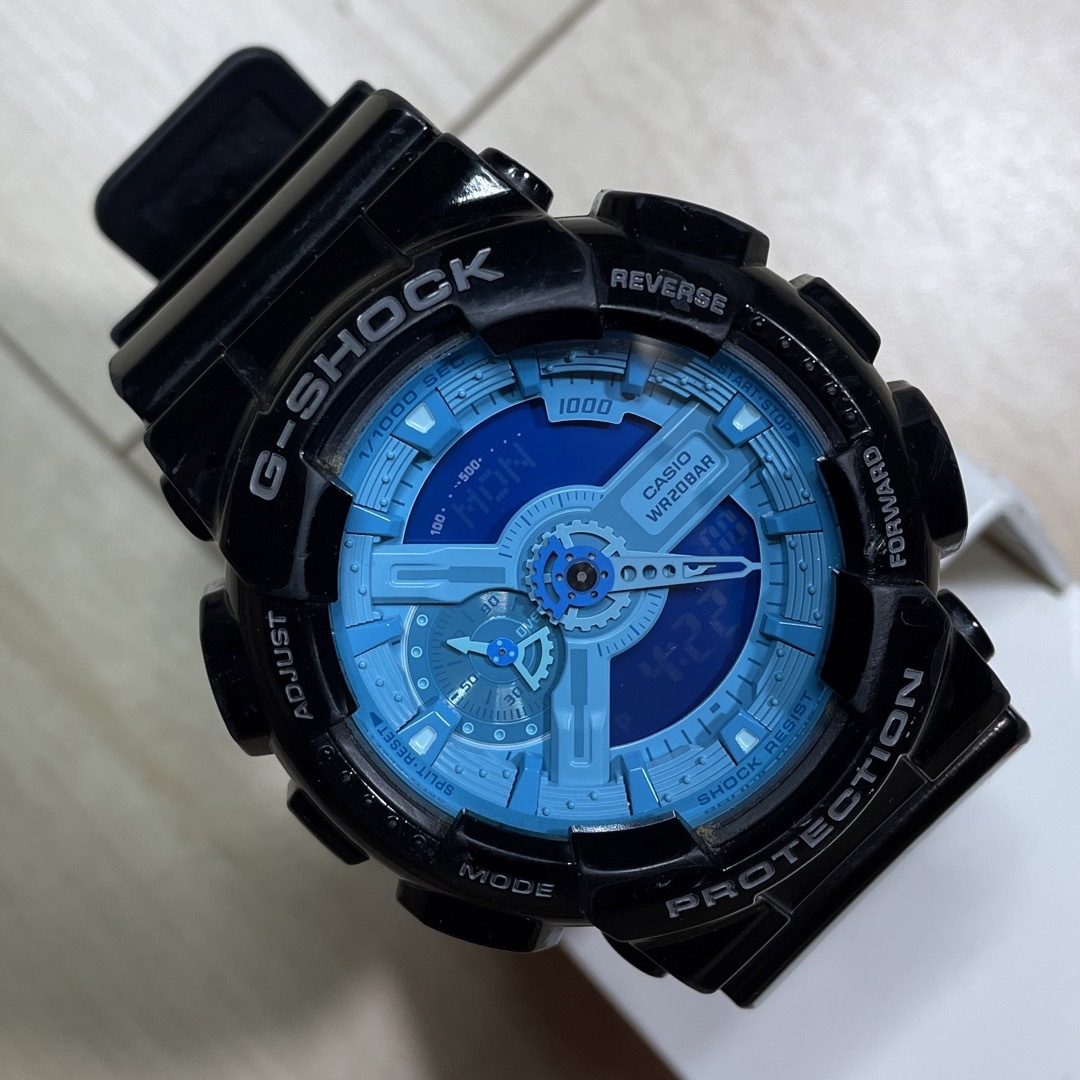 CASIO G-SHOCK analog-digital 腕時計