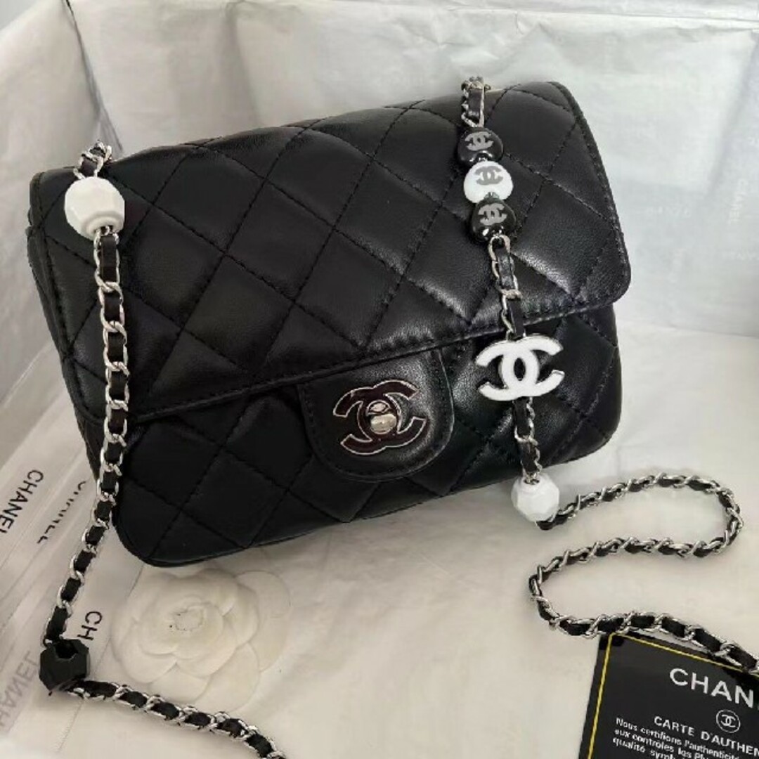 CHANEL シャネル ショルダーバック エナメルバックル-