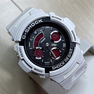 ベビージー(Baby-G)のCASIO G-SHOCK WHITE analog-digital 腕時計(腕時計(アナログ))