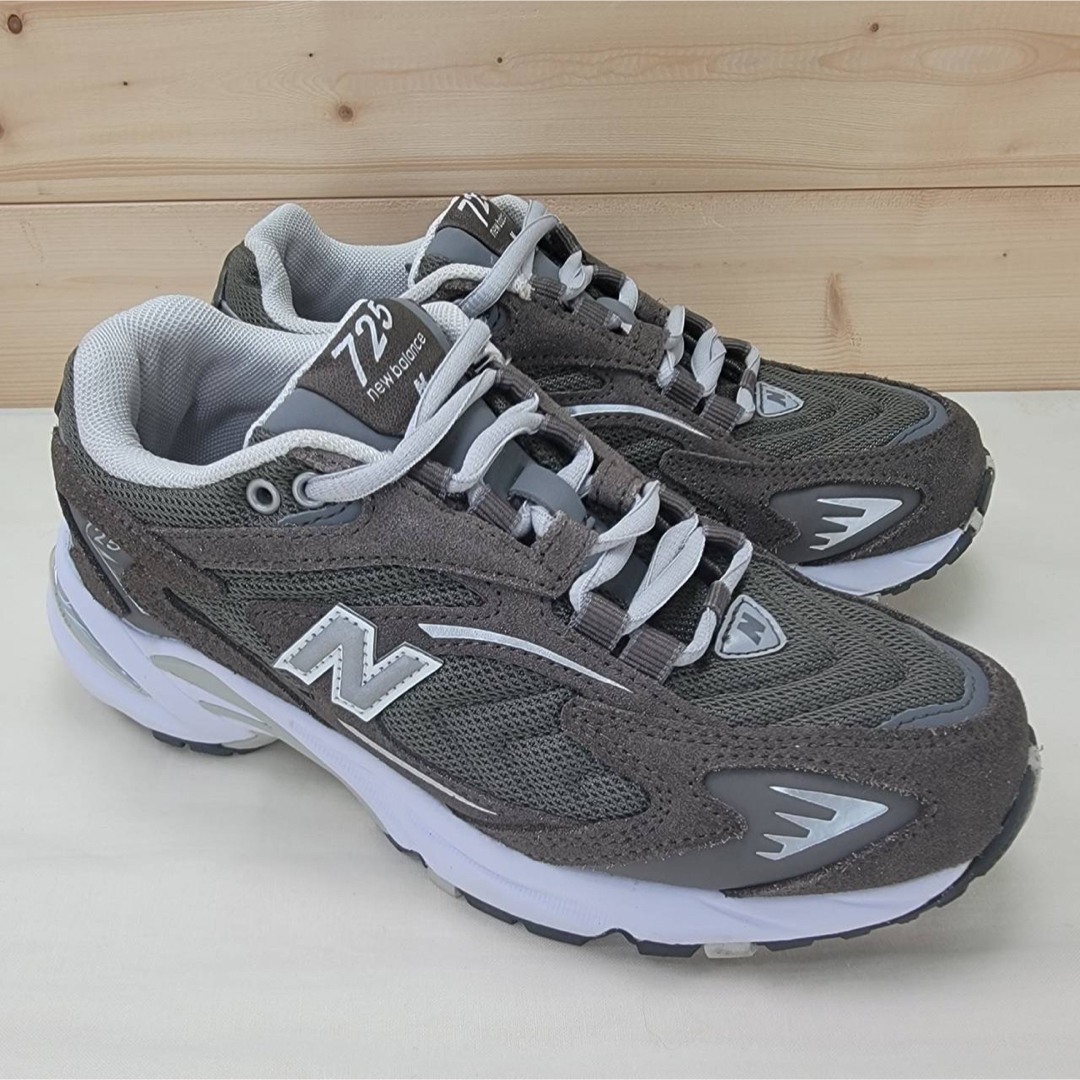 New Balance ML725H ニューバランス