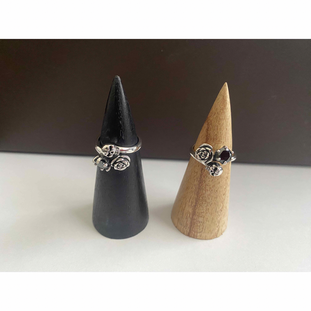 シルバーリング💍　with ブラックストーン　サイズ9 レディースのアクセサリー(リング(指輪))の商品写真