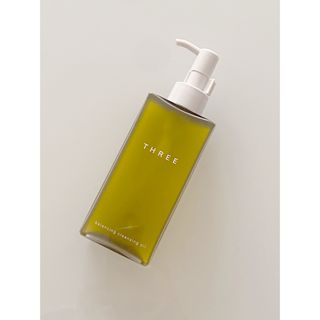 スリー(THREE)のTHREE balancing cleansing oil(クレンジング/メイク落とし)