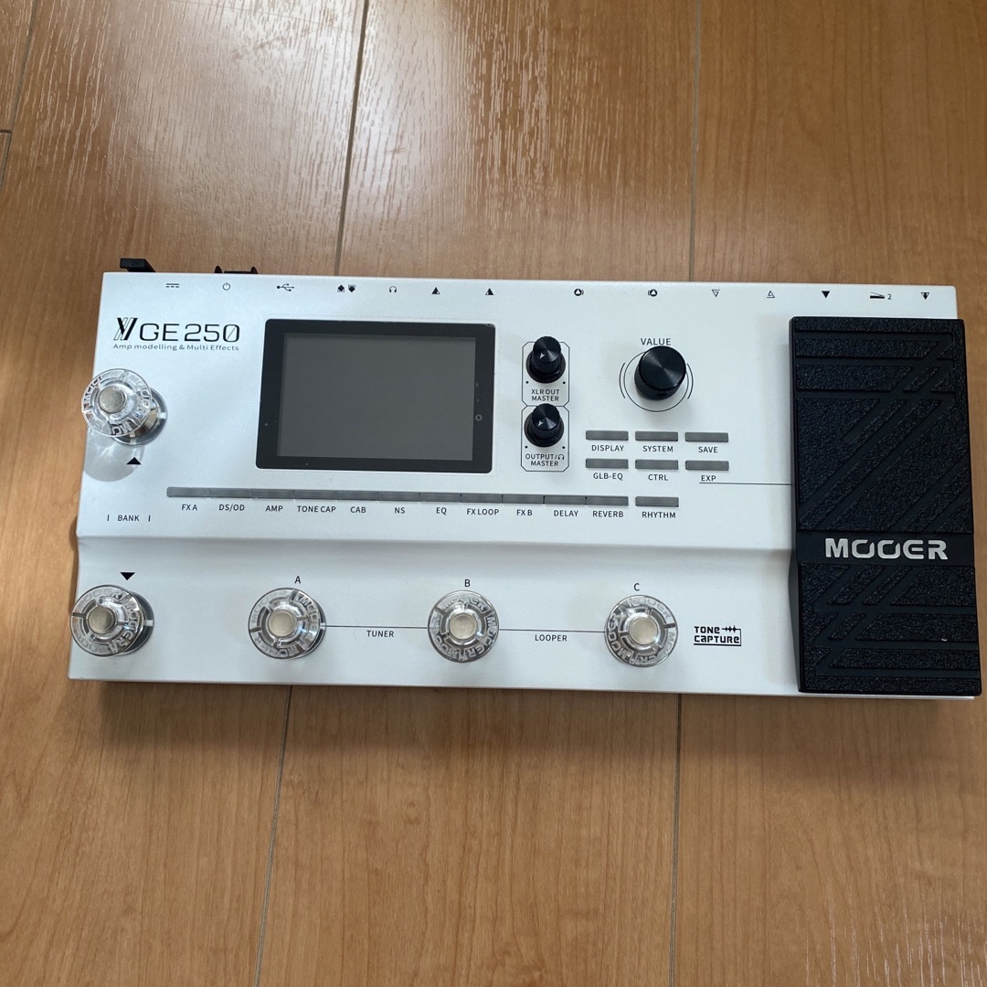 MOOER GE250 マルチエフェクターの通販 by onabeke's shop｜ラクマ