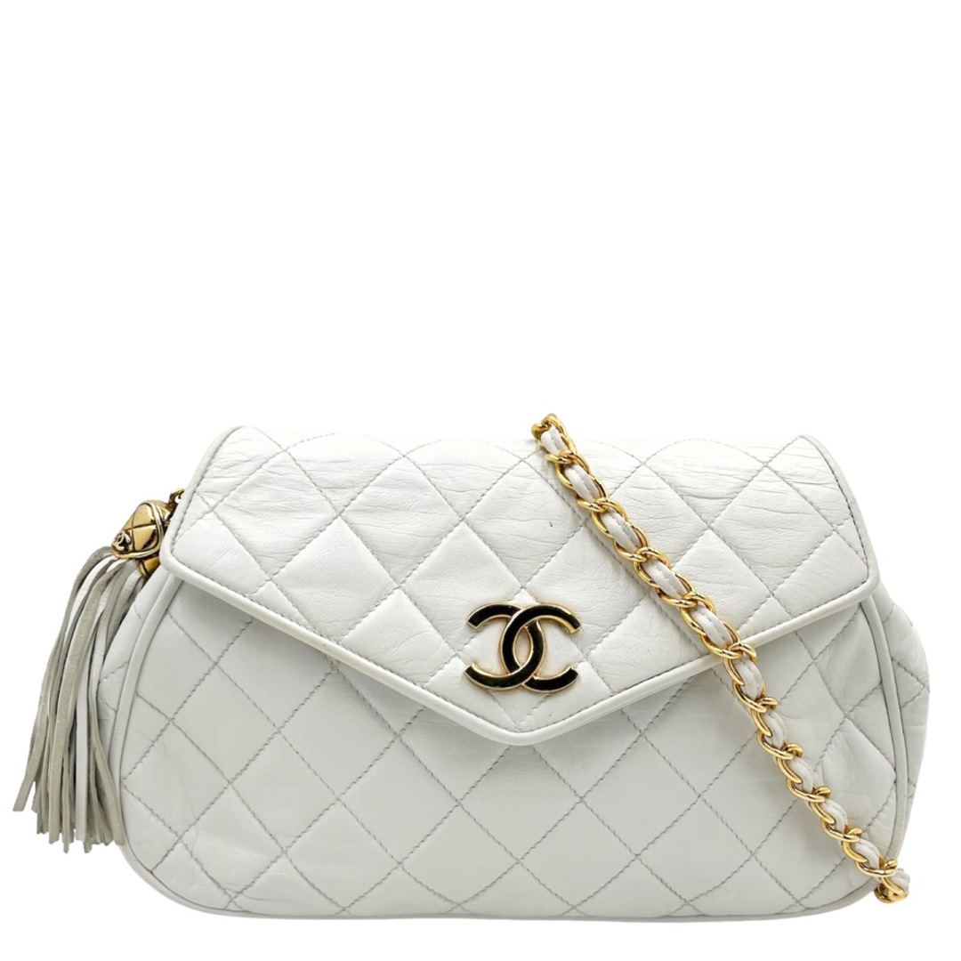 ❤︎CHANEL バッグ❤︎ CHANELショルダーバッグ　マトラッセ