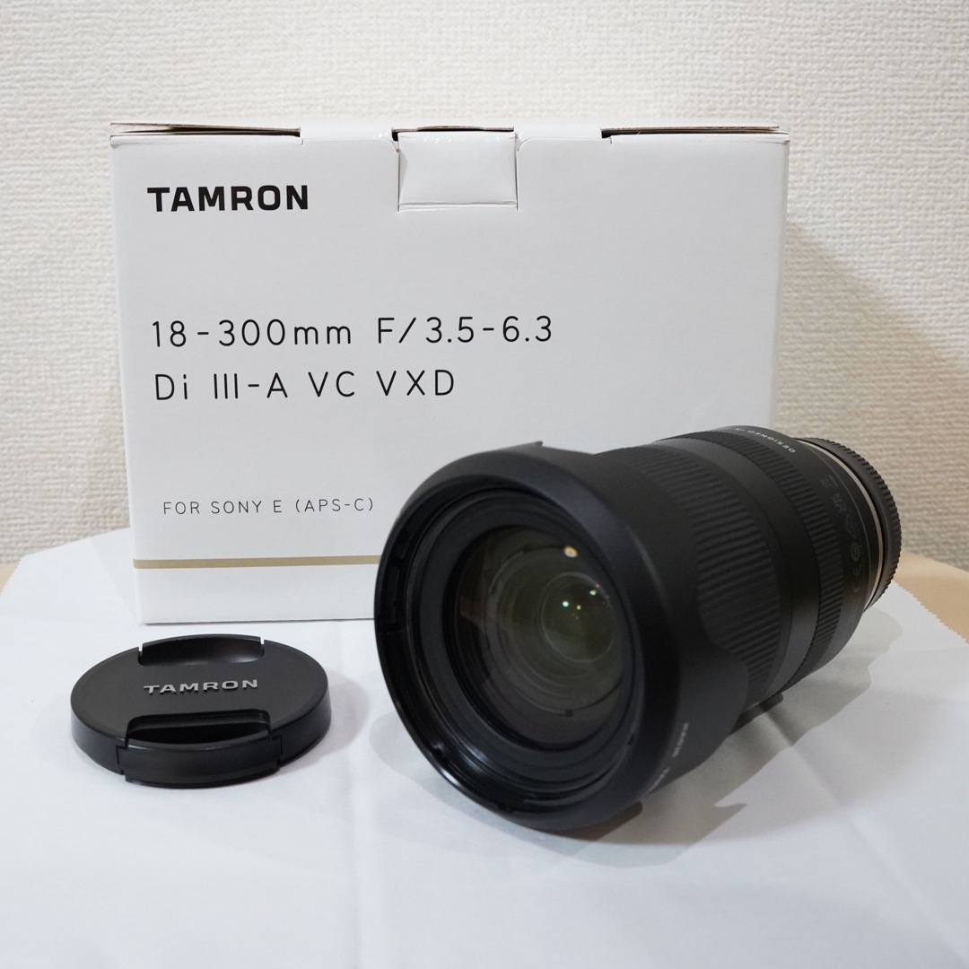 TAMRON(タムロン)のnatyu様専用　TAMRON ソニーEマウント用 カメラレンズ 18-300 スマホ/家電/カメラのカメラ(その他)の商品写真