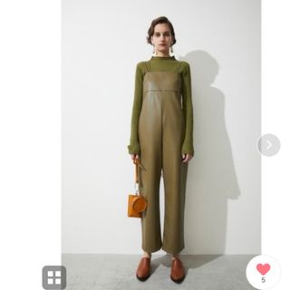 マウジー(moussy)のmoussy フェイクレザー　サロペット(サロペット/オーバーオール)