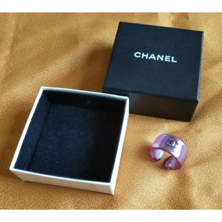 シャネル(CHANEL)の【美品】シャネル　プラリング　パープル　フリーサイズ(リング(指輪))