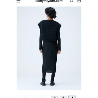 PLEATS PLEASE ISSEY MIYAKE - ISSEY MIYAKEプリーツプリーズ トップス