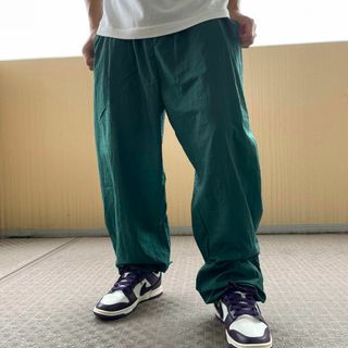 NIKE - 90s 00s ナイキ NIKE トラックパンツ グリーン緑 刺繍ロゴ XLの