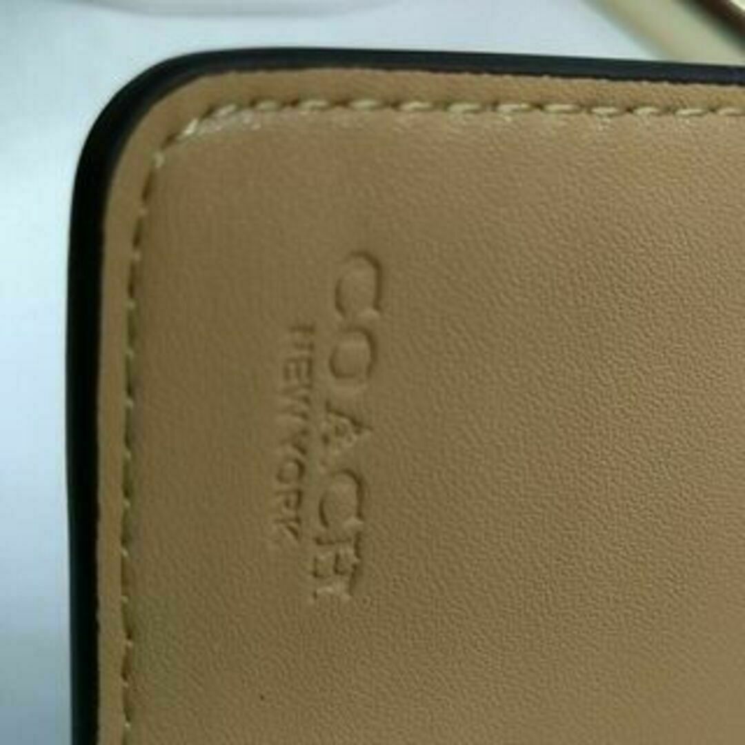 ⏹️未使用⏹️8741 COACH コーチ 折り財布 花柄3マイフラワー  素材