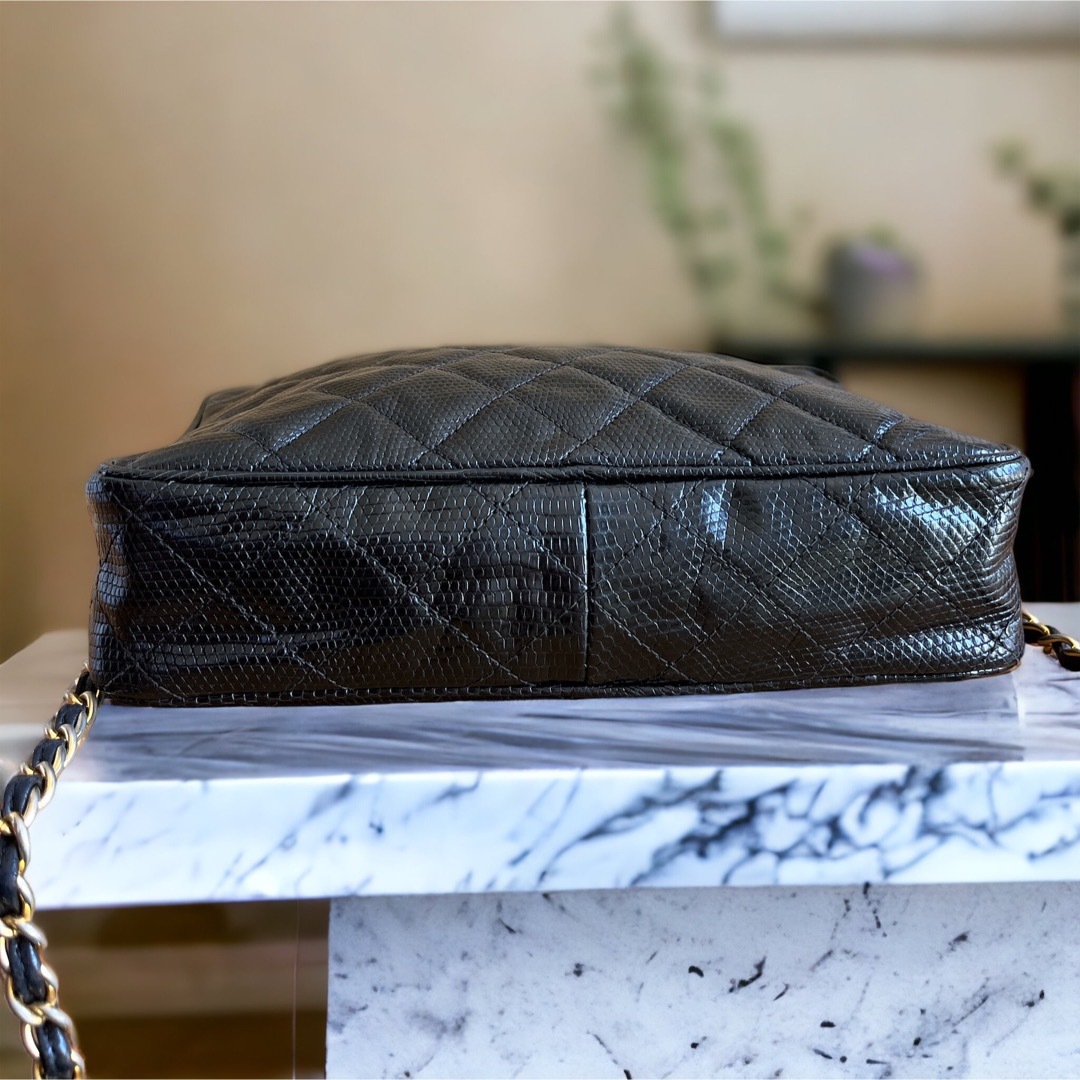 激レア CHANEL リザード ショルダーバッグ マトラッセ ヴィンテージ 激レア CHANEL リザード ショルダーバッグ マトラッセ ヴィンテージ