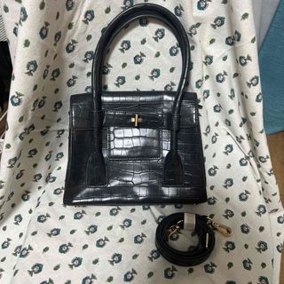 ザラ(ZARA)のZARA ハンドバッグ　ショルダーバッグ(ハンドバッグ)