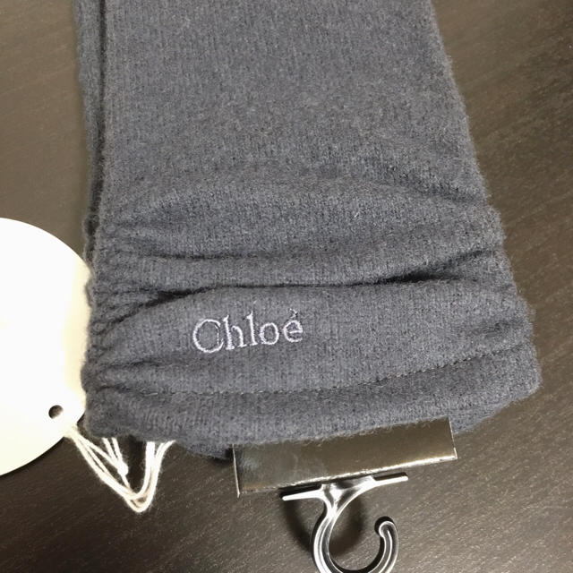 Chloe(クロエ)の【新品 未使用】クロエ 手袋 レディースのファッション小物(手袋)の商品写真