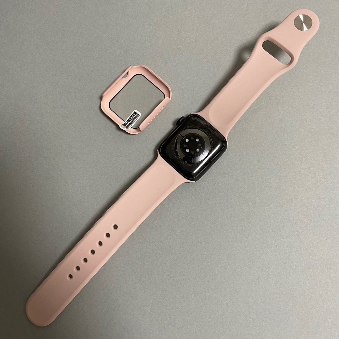 Apple Watch(アップルウォッチ)のAppleWatch アップルウォッチ バンド カバー ML 40mm 薄ピンク メンズの時計(ラバーベルト)の商品写真