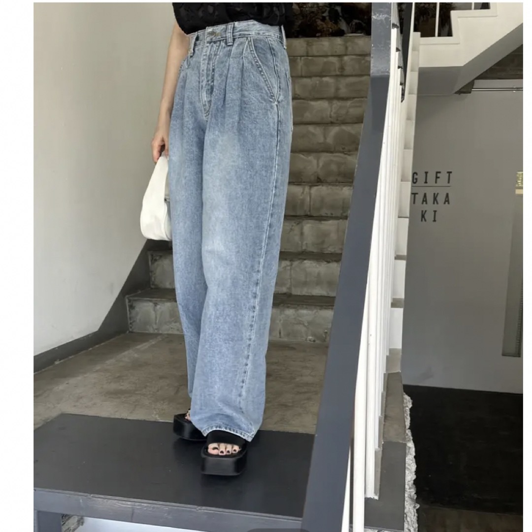 アガウド　High Waist Tuck Denim