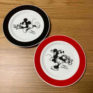 ディズニー(Disney)のDisney on CLASSIC ペア皿　　ミッキー  &ミニー(食器)