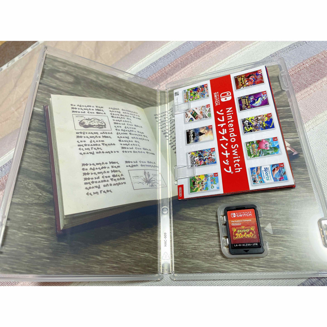 Nintendo Switch(ニンテンドースイッチ)のポケモン　スカーレット　 エンタメ/ホビーのゲームソフト/ゲーム機本体(家庭用ゲームソフト)の商品写真
