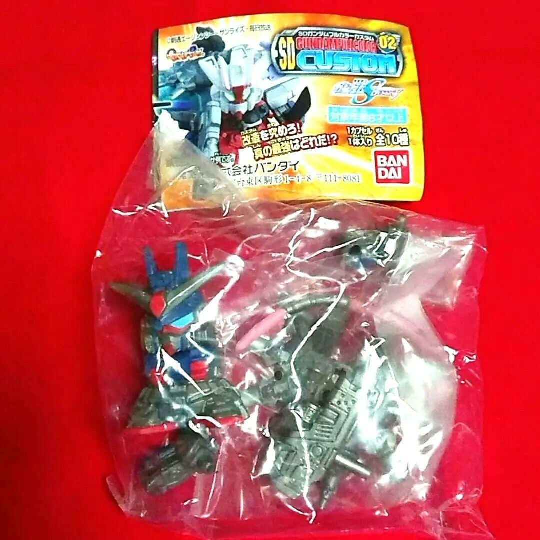 SD Gundam（BANDAI）(エスディーガンダム)のSDガンダム フルカラー カスタム 02　No.18 レジェンドガンダム　ガチャ エンタメ/ホビーのおもちゃ/ぬいぐるみ(キャラクターグッズ)の商品写真