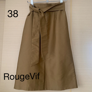 ルージュヴィフ(Rouge vif)のRougevif ルージュヴィフ　ミモレ丈　キャメル　台形スカート　38(ひざ丈スカート)