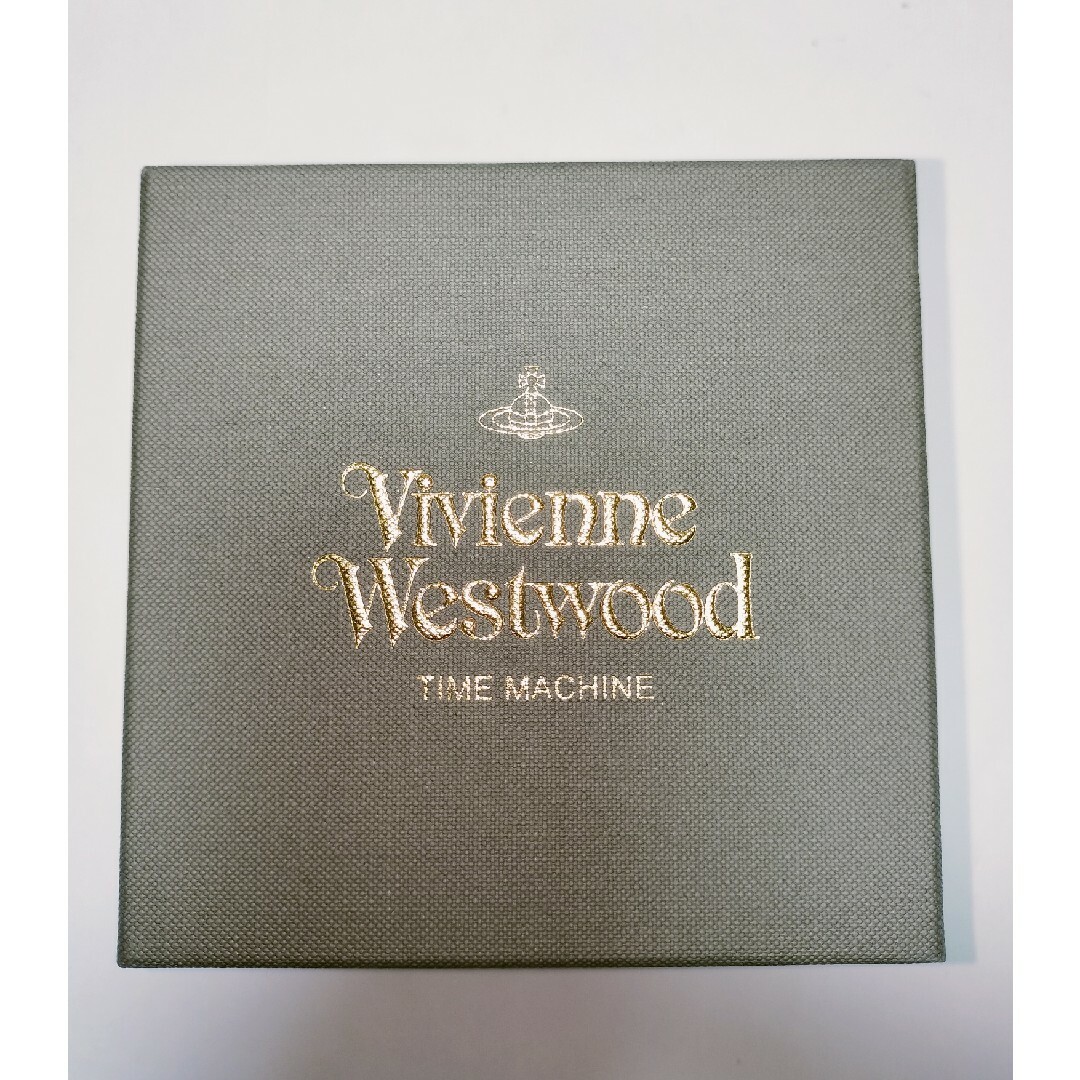 Vivienne Westwood(ヴィヴィアンウエストウッド)の【未使用】ヴィヴィアン レディース 腕時計 ゴールド  箱付き　保護フィルム付 レディースのファッション小物(腕時計)の商品写真