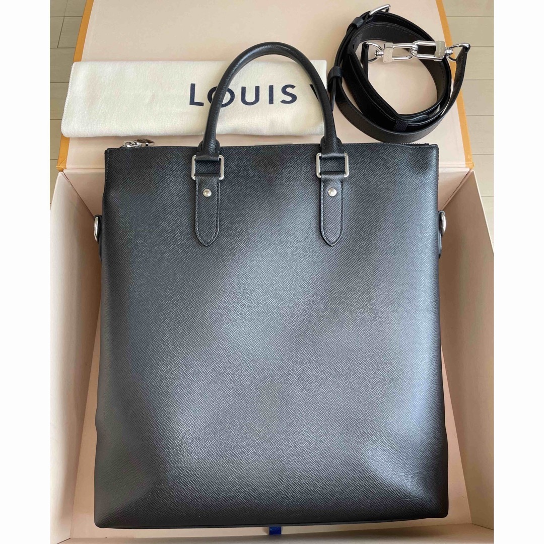 Louis Vuitton Anton Taigaトートバッグ ノワール