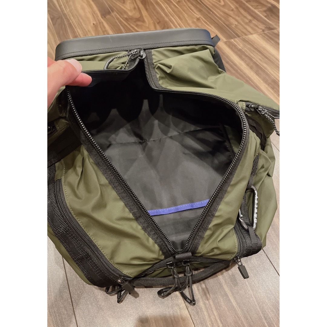 Oakley - 値下げ!【美品】オークリー リュック バックパック カーキ