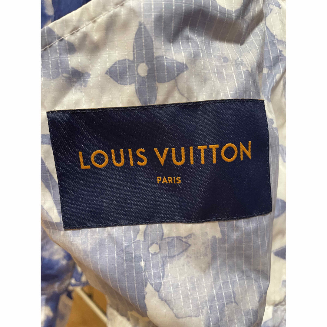 LOUIS VUITTON(ルイヴィトン)の未使用タグ付　LOUIS VUITTON ウォーターカラー　ウインドブレーカー メンズのジャケット/アウター(その他)の商品写真