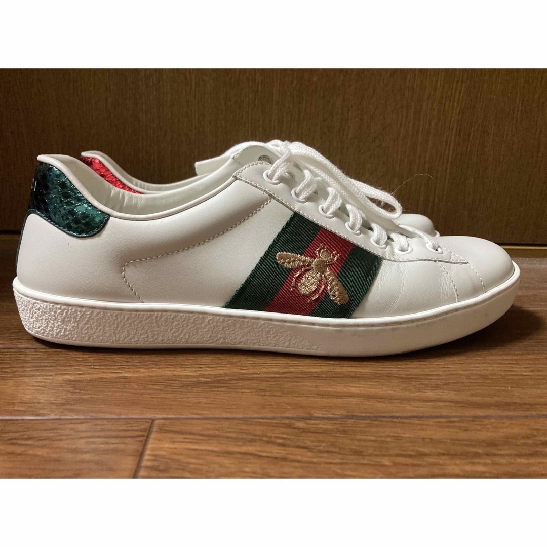 Gucci(グッチ)のmana様予約済み。GUCCI  スニーカー　値引き可 メンズの靴/シューズ(スニーカー)の商品写真