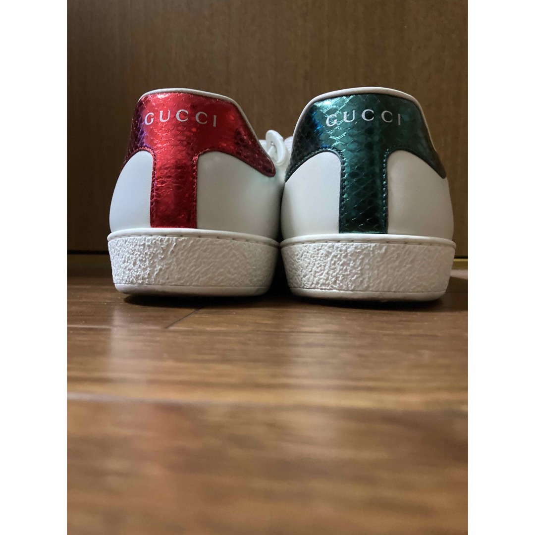 Gucci(グッチ)のmana様予約済み。GUCCI  スニーカー　値引き可 メンズの靴/シューズ(スニーカー)の商品写真