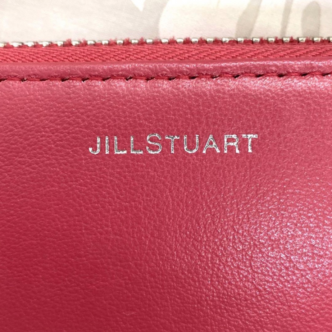 JILLSTUART(ジルスチュアート)の【新品】ジルスチュアート ラウンドファスナー長財布リボン ローズレッド　赤 レディースのファッション小物(財布)の商品写真