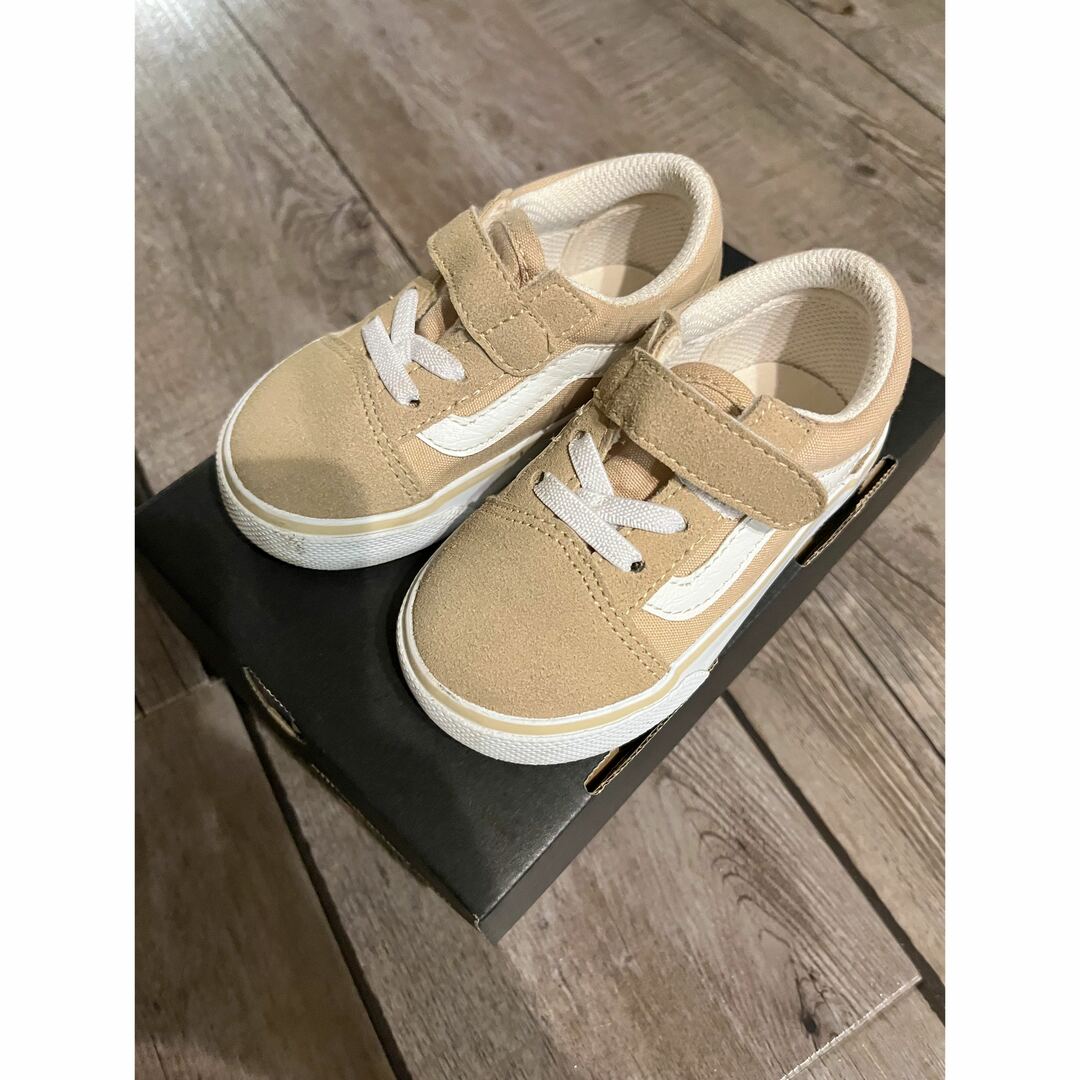 VANS(ヴァンズ)のvans オールドスクール　14サイズ　ベージュ キッズ/ベビー/マタニティのベビー靴/シューズ(~14cm)(スニーカー)の商品写真