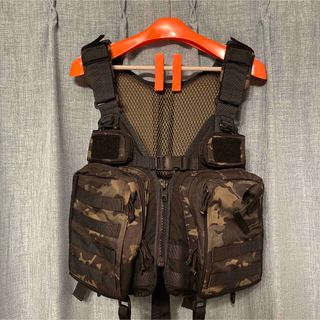 サブロック SUBROC V-one VEST ヴィーワンベストの通販｜ラクマ