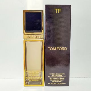 トムフォードビューティ(TOM FORD BEAUTY)の新品☆トムフォード シェイドアンドイルミネイト リキッドファンデーション/コスメ(ファンデーション)