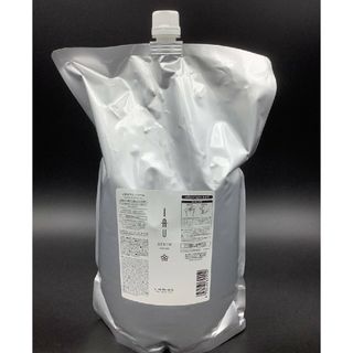 ルベル(ルベル)のルベル イオセラムクリーム2500ml　くせ毛用トリートメント　他にも出品中(トリートメント)