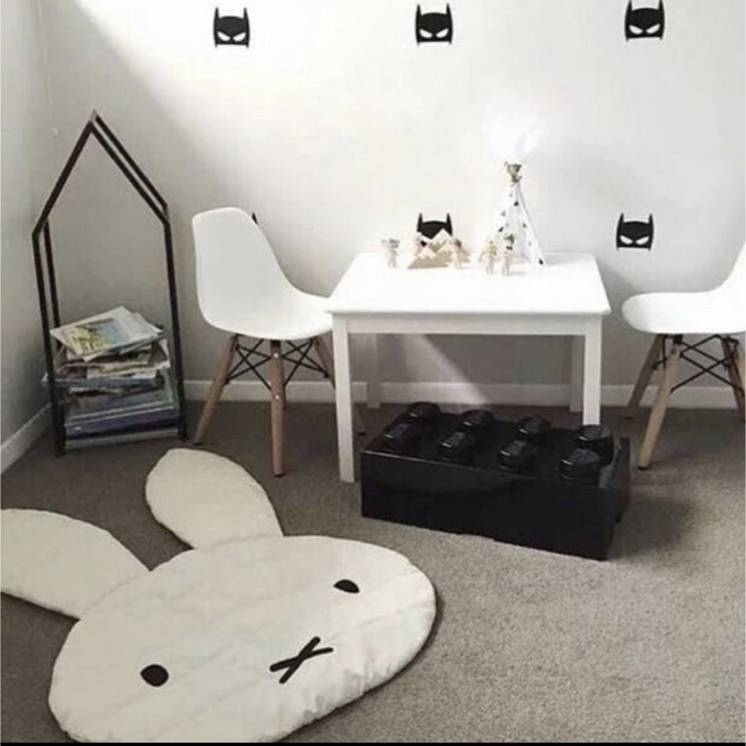 miffy(ミッフィー)のミッフィー マット ラグ インテリア/住まい/日用品のラグ/カーペット/マット(ラグ)の商品写真