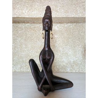 アフリカ マコンデ 黒檀 キス kiss - 工芸品