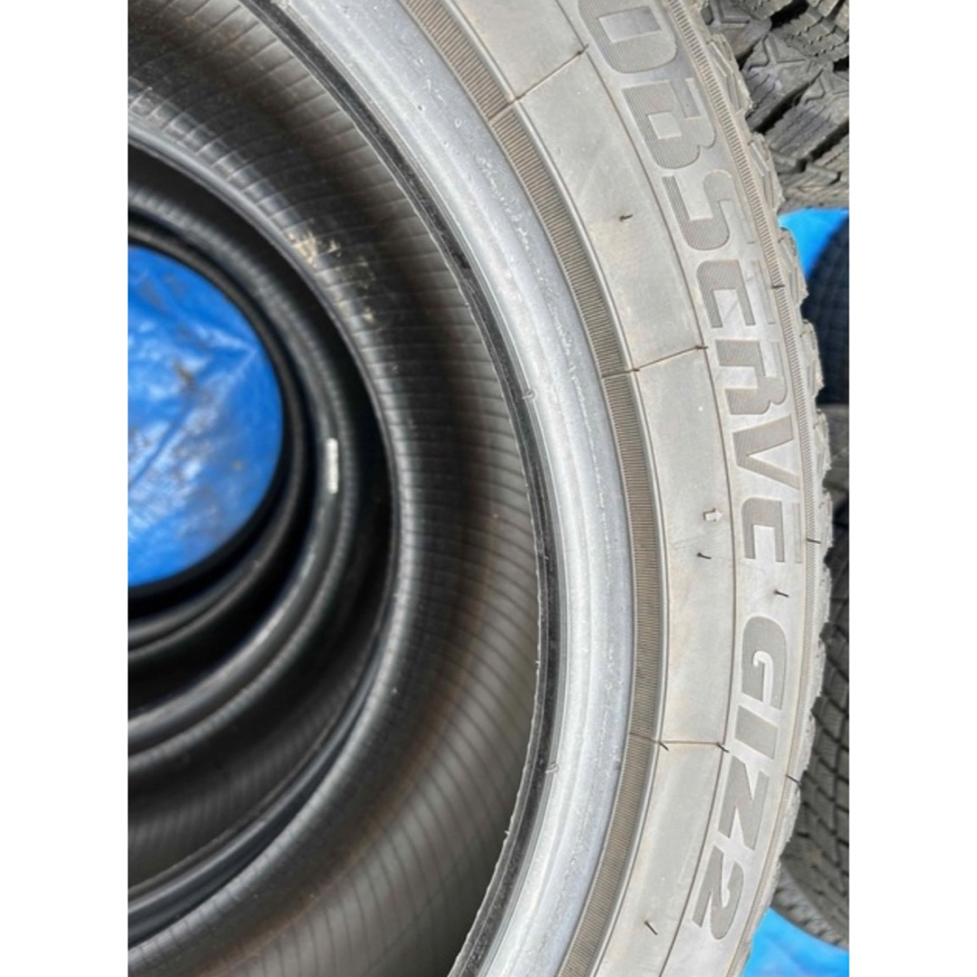 トーヨータイヤ(トーヨータイヤ)のめあ様専用　TOYO 215/55R17 22年製　スタッドレスタイヤ 自動車/バイクの自動車(タイヤ)の商品写真