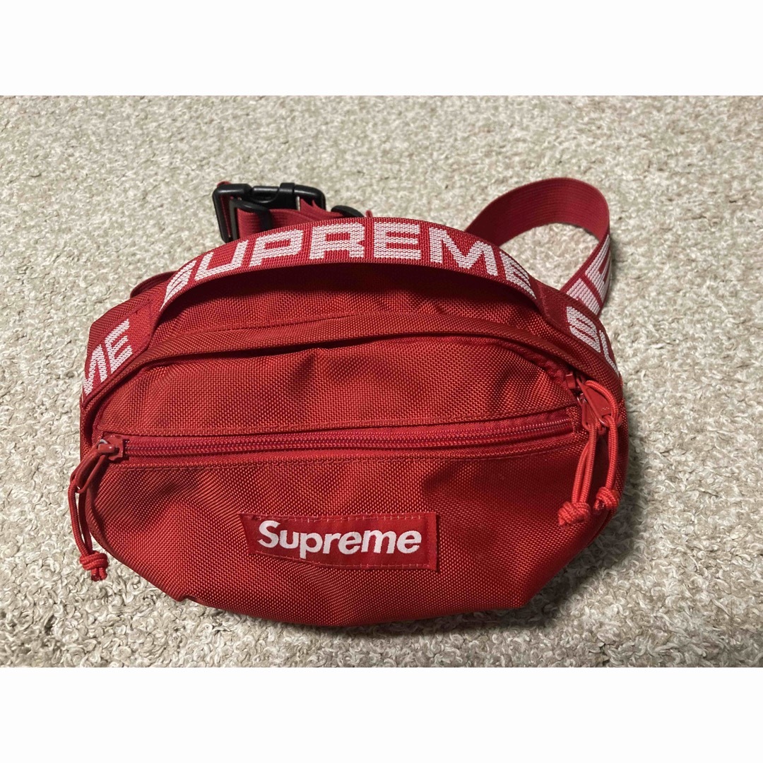 supreme ボディーバッグ