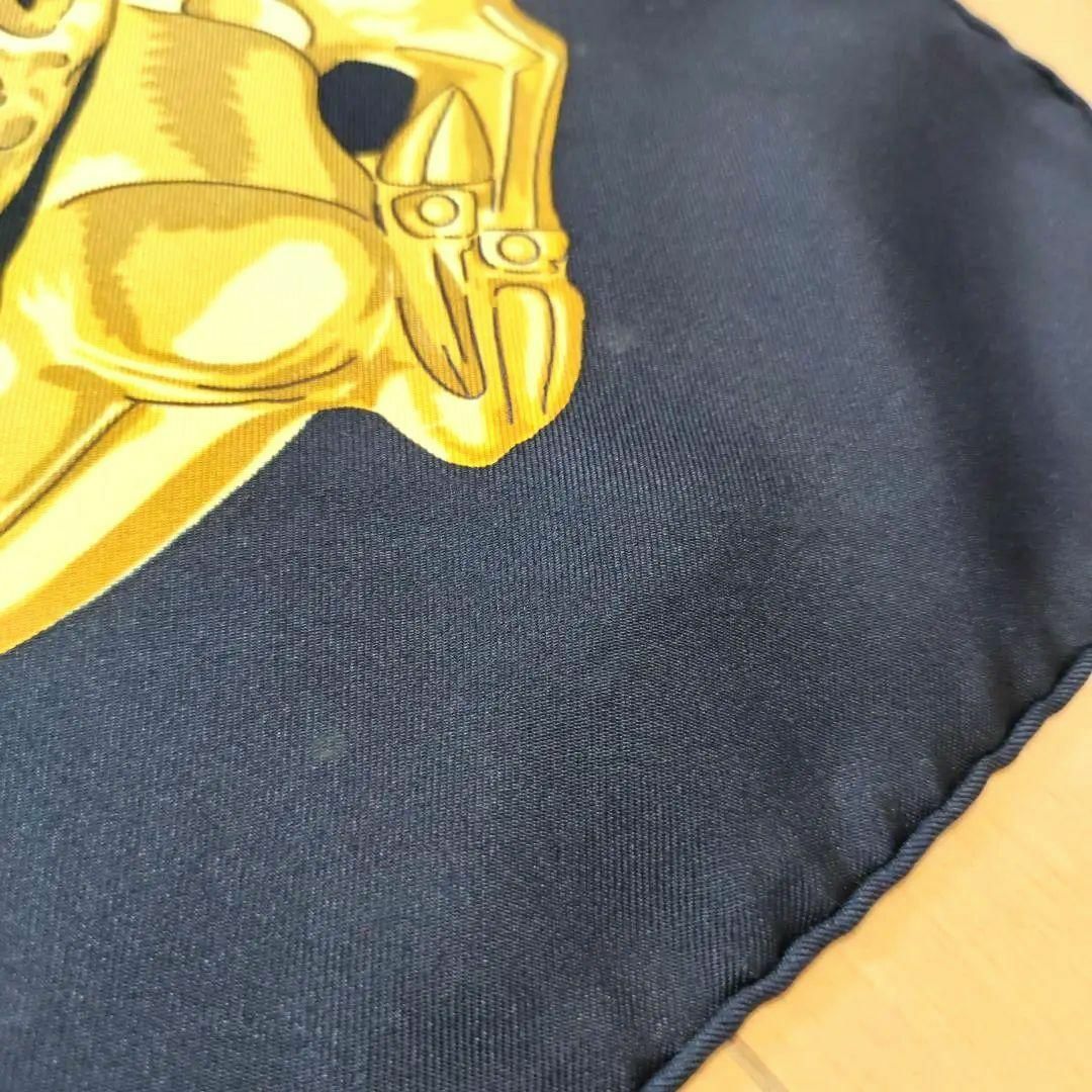 Hermes(エルメス)のHERMESエルメス スカーフ 黄金の騎士 LES CAVALIERS D'OR レディースのファッション小物(バンダナ/スカーフ)の商品写真