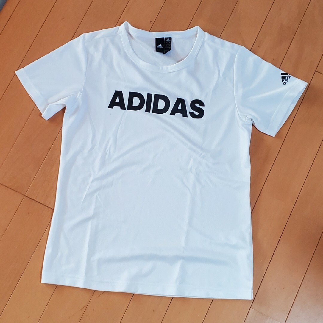 adidas(アディダス)のぴよぴよ様専用　アディダス　Tシャツ　レディース　M レディースのトップス(Tシャツ(半袖/袖なし))の商品写真