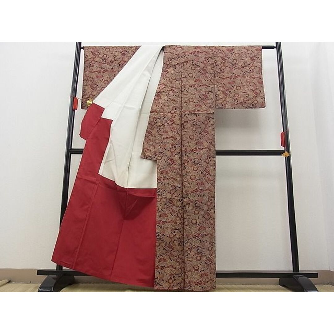 平和屋野田店■本場染大島紬 流水群鶴草花文 逸品 n-fw2918