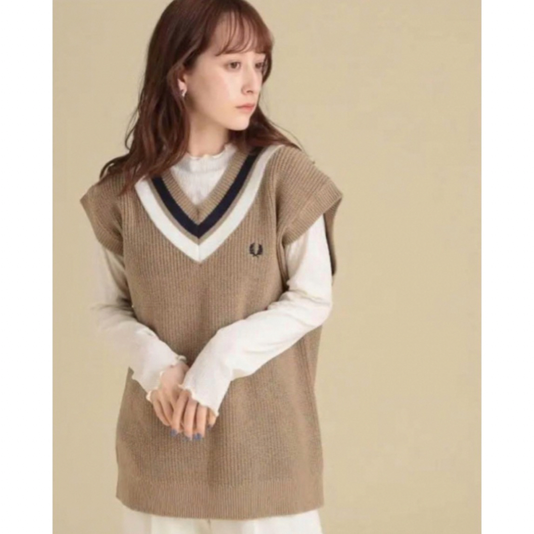 FRED PERRY - 新品 FRED PERRY × Ray BEAMS / 別注 チルデン ベストの