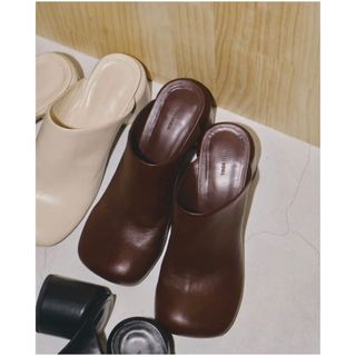 トゥデイフル(TODAYFUL)のtodayful chunky heel sabot(ミュール)