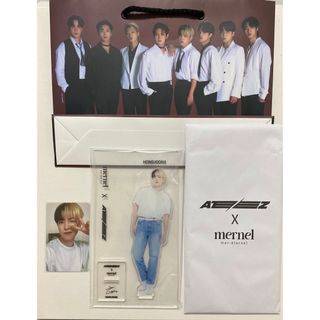 エイティーズ(ATEEZ)のATEEZ ホンジュン トレカ アクスタ mernel メルネル 紙袋(K-POP/アジア)