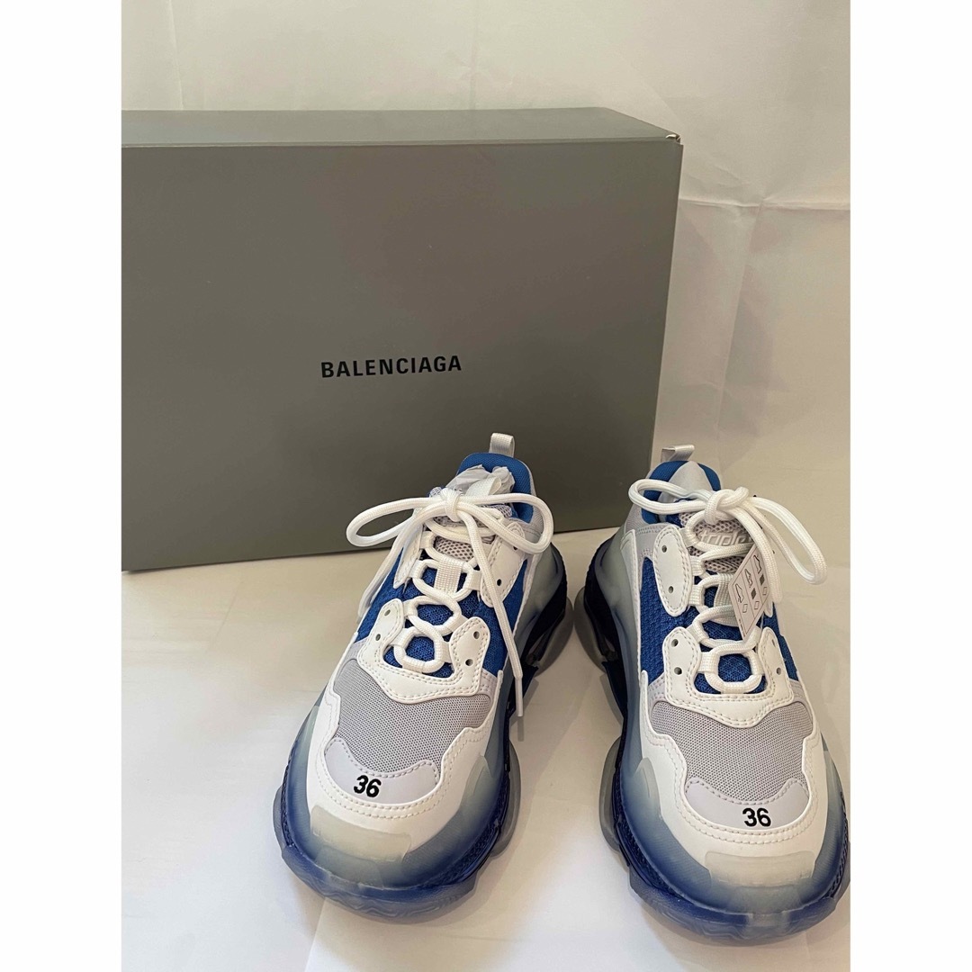 BALENCIAGA バレンシアガ トリプルS TRIPLE S スニーカー