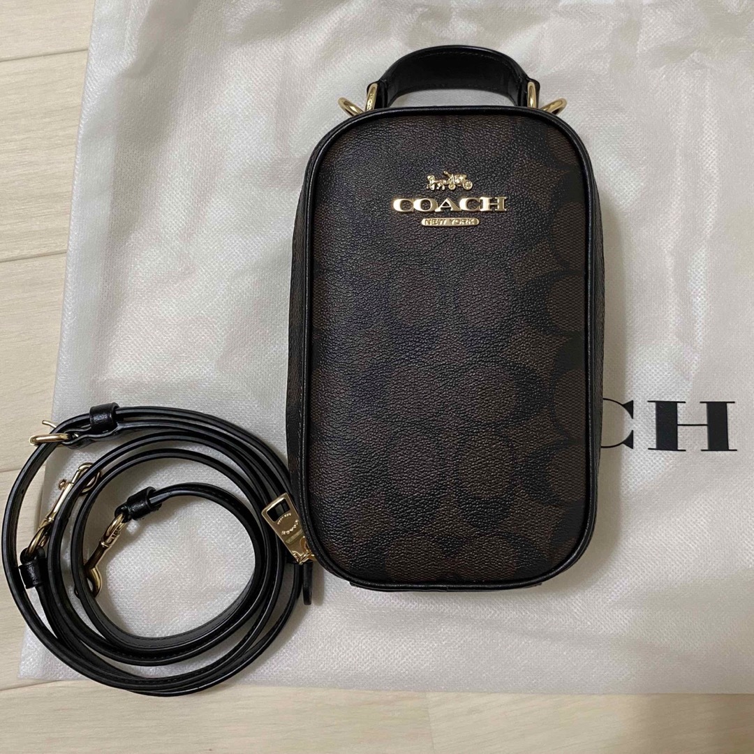 COACH         エヴァ フォーン クロスボディ